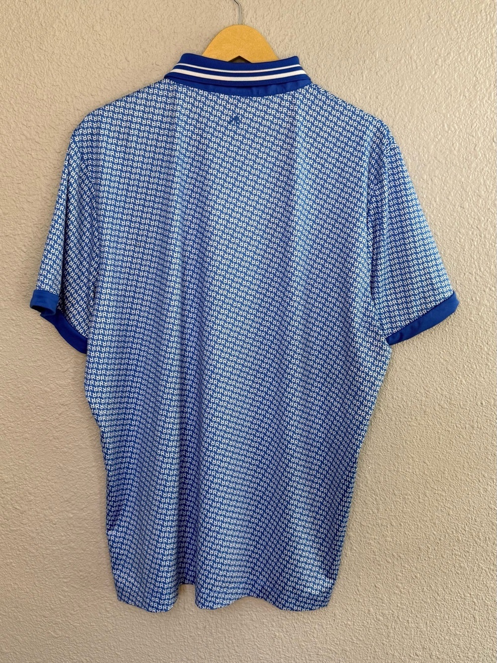 Redvanly | Performance Golf Polo | R Design Print  | Size XL - Picture 2 of 5